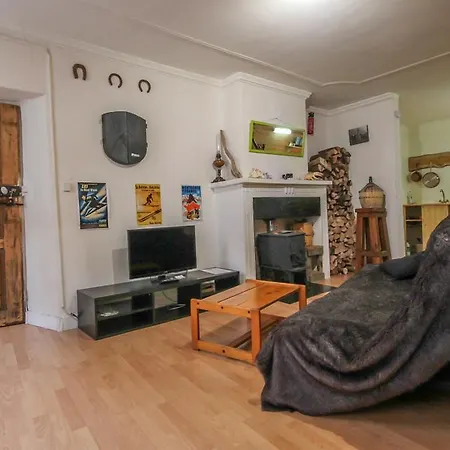 Grand Studio Tout Confort, Centre Historique Guillestre